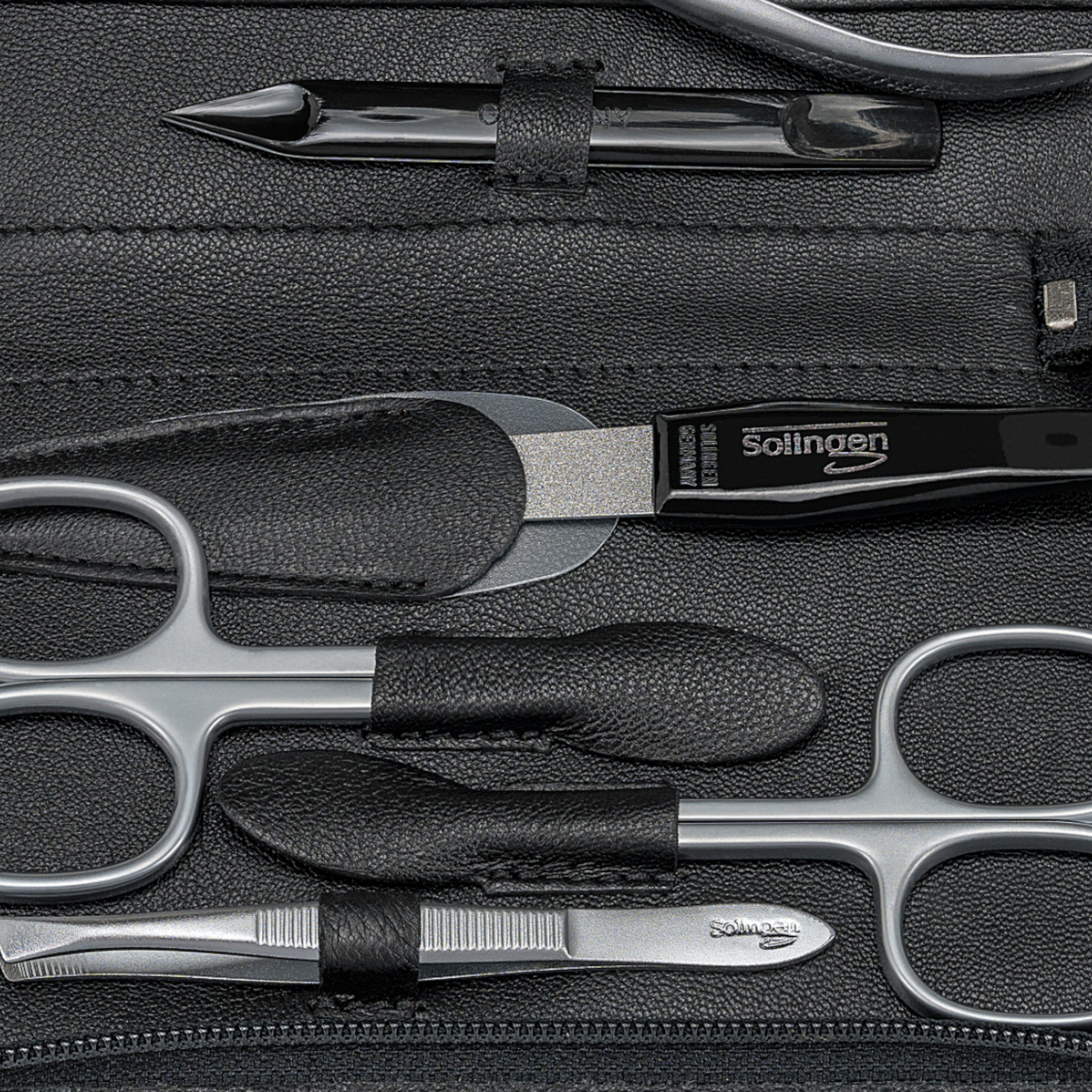 Trousse de manucure 7 pièces Nappa / noir (cuir de vachette pleine fleur)