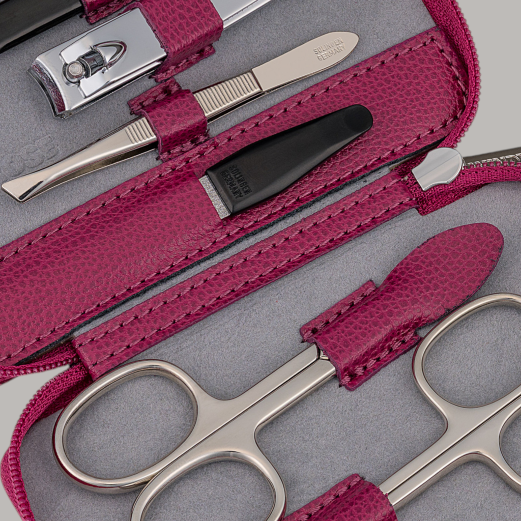 6-teilig Maniküretui beluga / beere (Leder)